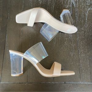 BP Naomi Clear Translucent‎ Nude Block Heel Sandals Heels Party Size 10M
